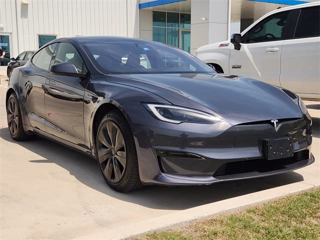 2023 Tesla Model S Plaid