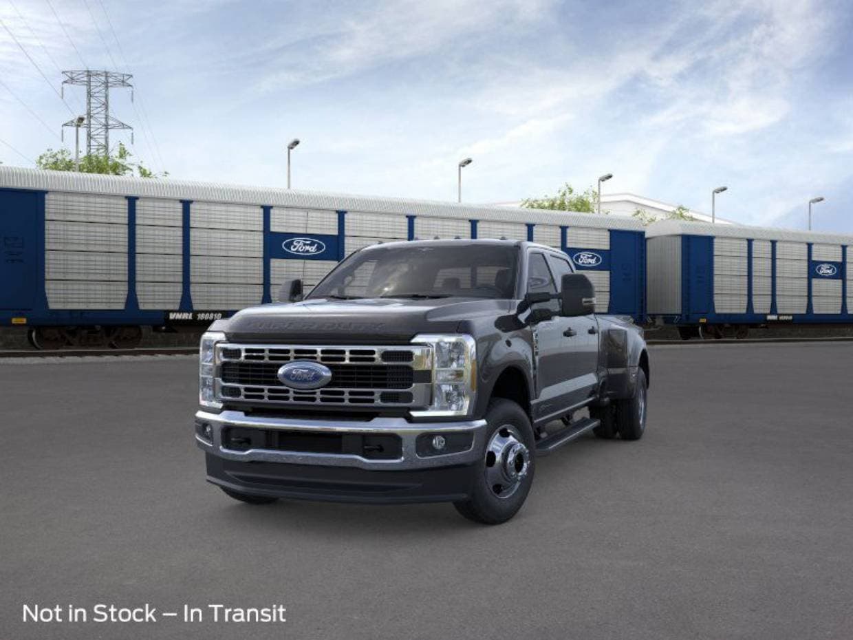 2026 Ford F-350 Super Duty XLT