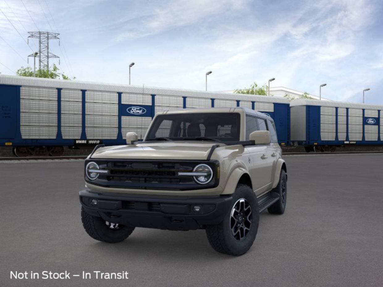 2025 Ford Bronco 4-Door Outer Banks