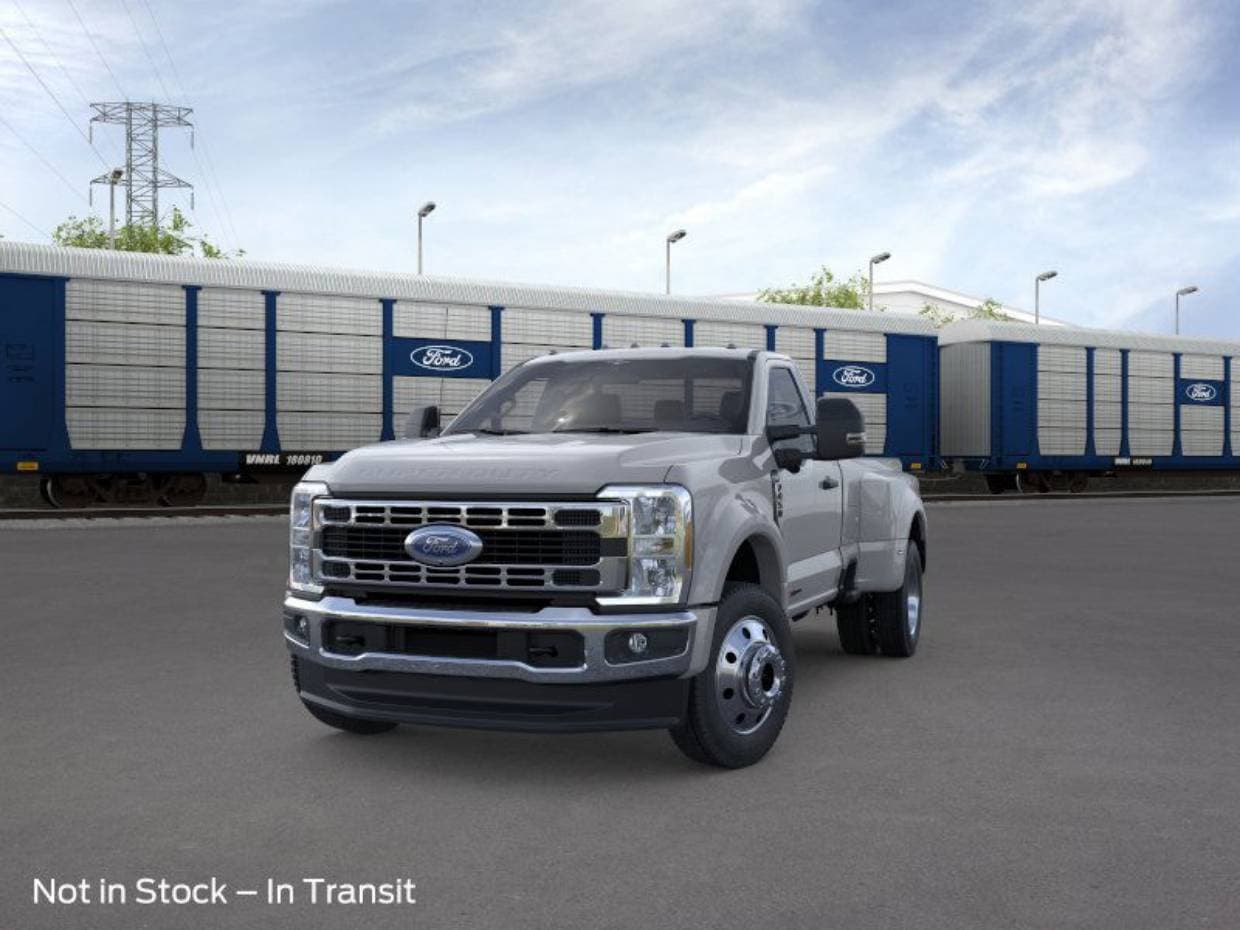 2026 Ford F-450 Super Duty XLT
