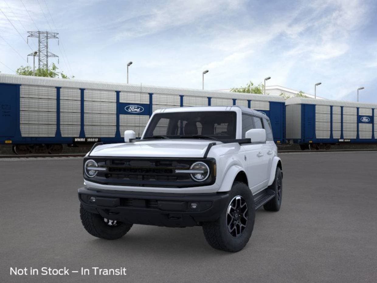2025 Ford Bronco 4-Door Outer Banks