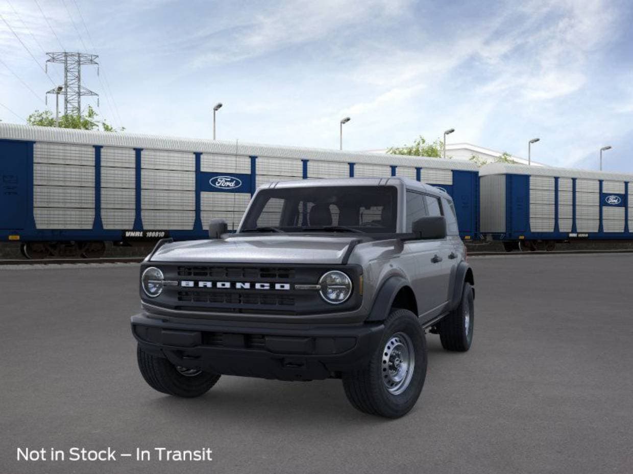 2025 Ford Bronco 4-Door Base