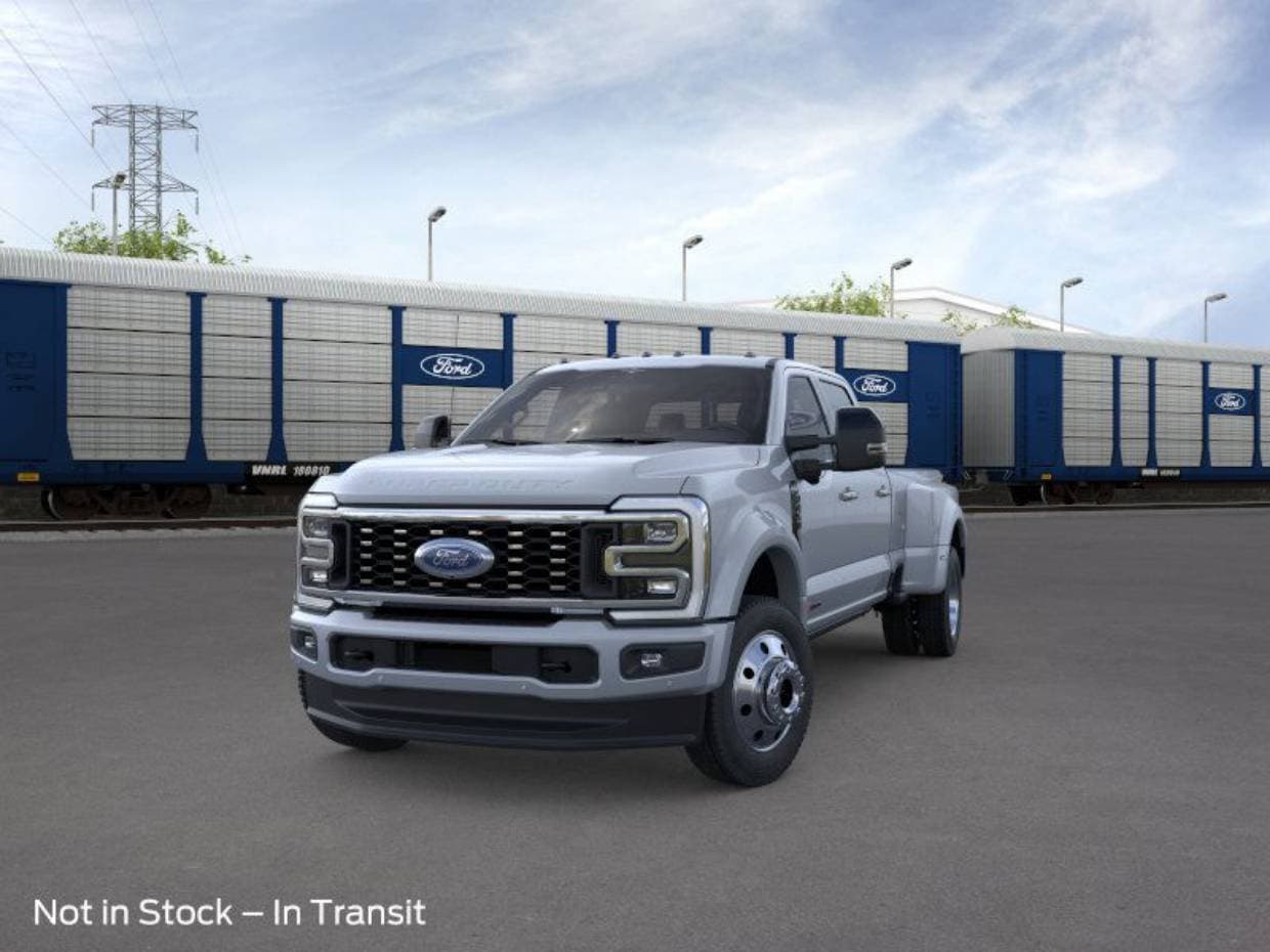 2026 Ford F-450 Super Duty Platinum