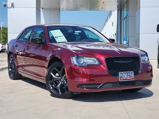 2022 Chrysler 300 Touring