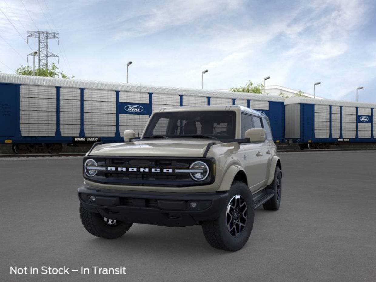 2025 Ford Bronco 4-Door Outer Banks